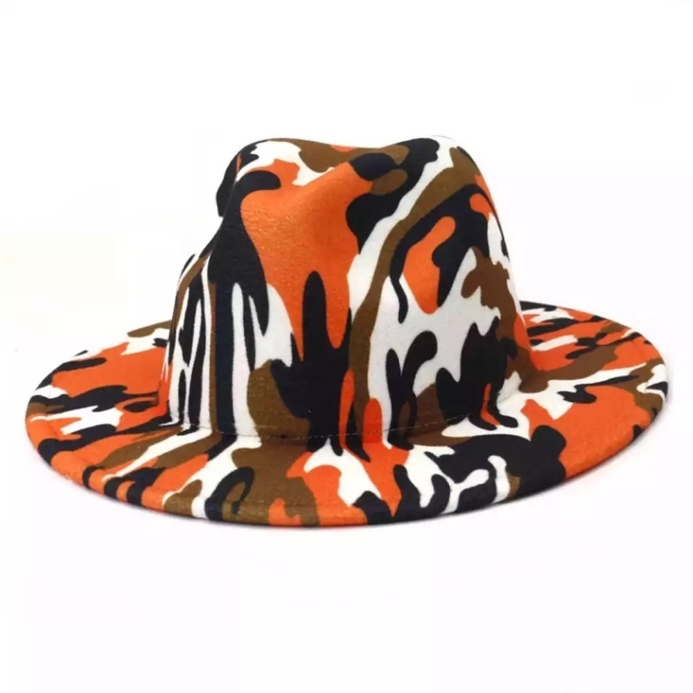 Camouflage Patterned Women's Hat - Picture 2 of 2